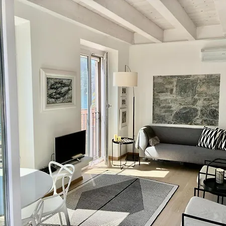 The Wee House On The Appartement Carate Urio