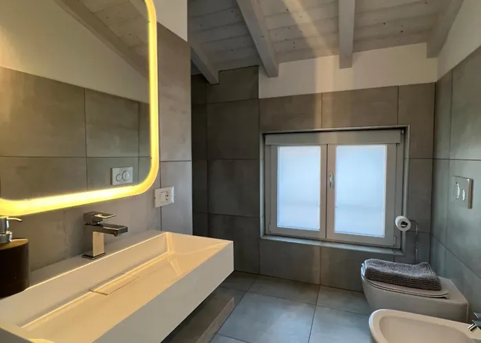 公寓 The Wee House On The Carate Urio