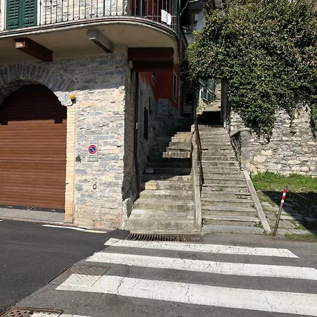 The Wee House On The