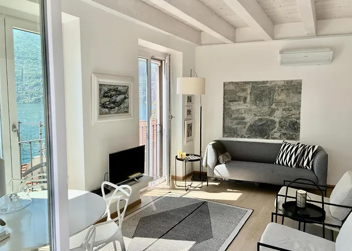 The Wee House On The Apartamento Carate Urio